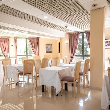 Hotel Garabel Plaisir Εξωτερικό φωτογραφία